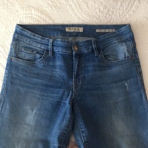 Guess Jeans